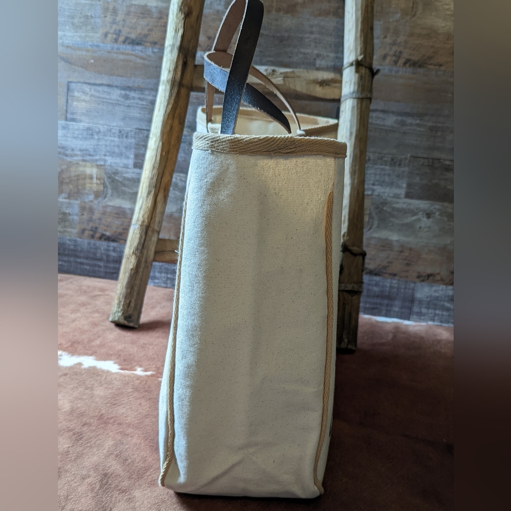 New " Hello Weekend" Canvas  Travel Weekender Bag - Picture 7 of 12